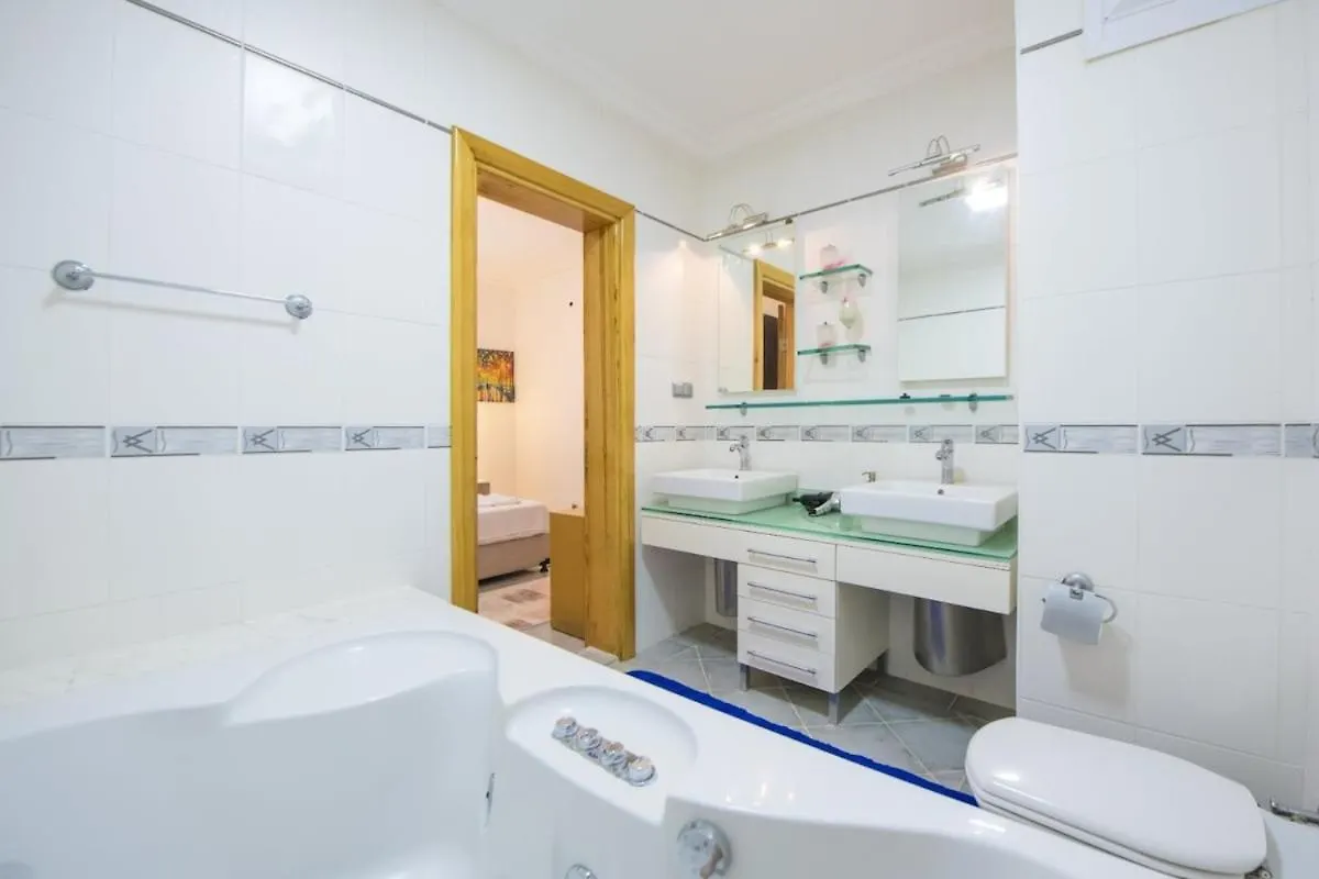 Apartment Fethiye-Kaya Koey'De 6 Kisilik Villa Devina Keciler