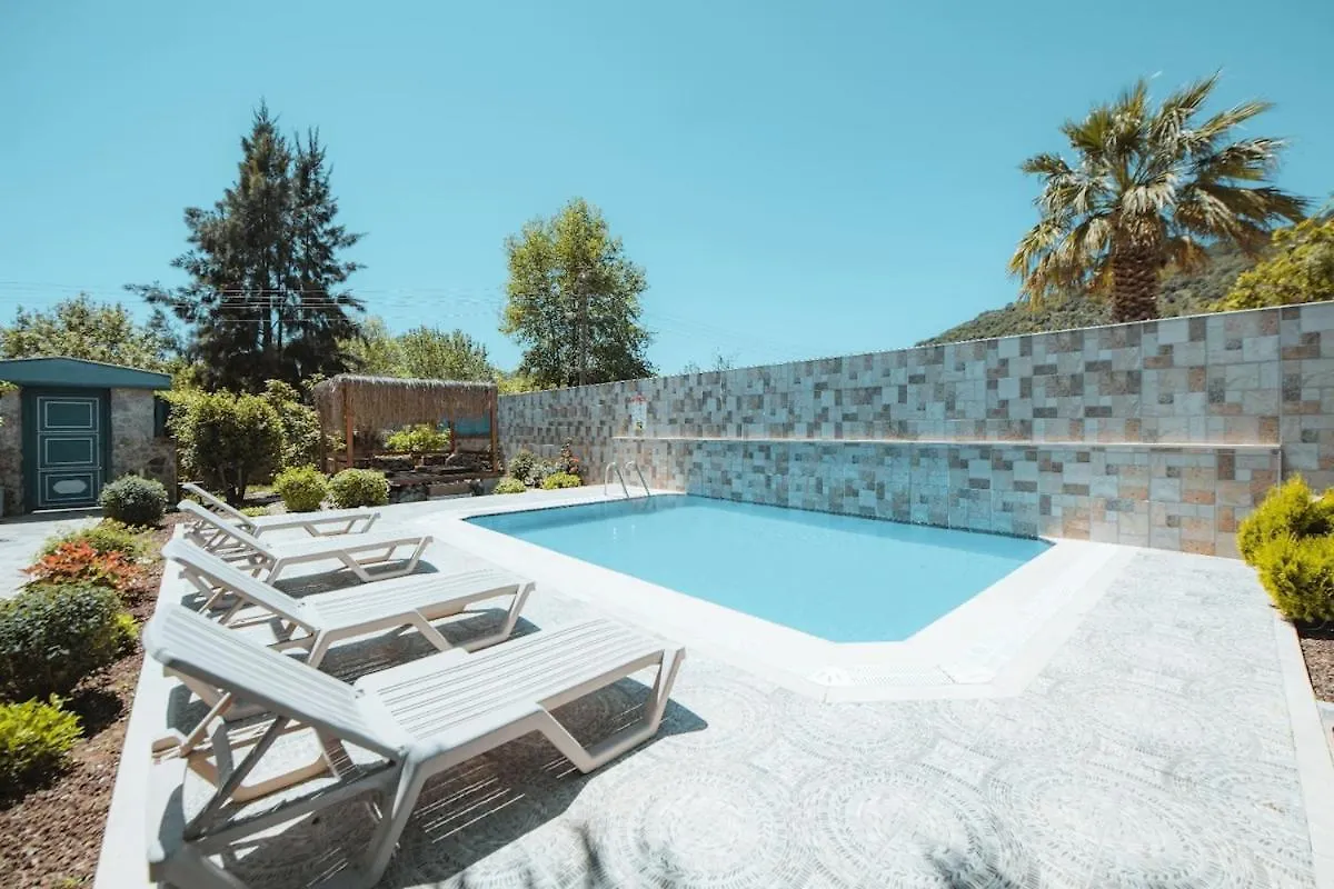 Fethiye-Kaya Koey'De 6 Kisilik Villa Devina Keciler